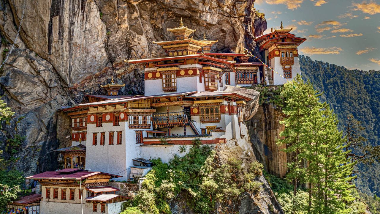 Breathtaking views of the Tiger’s Nest